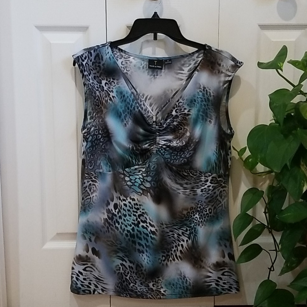 Animal print top